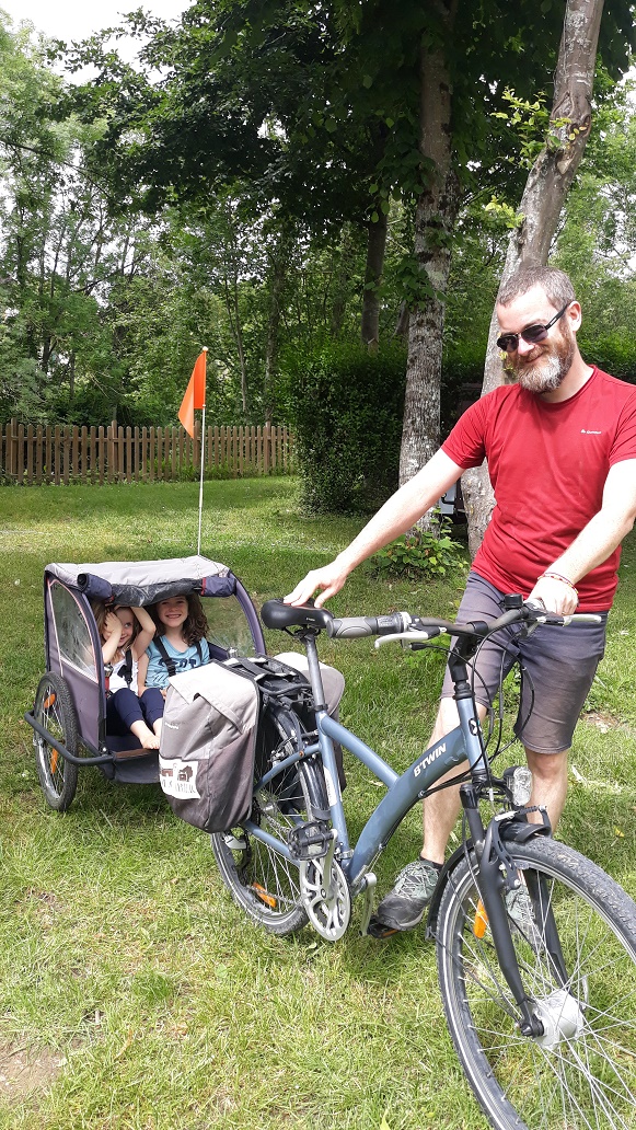 Excursion à vélo autour du lac de Dienville, un moment sportif et familial.