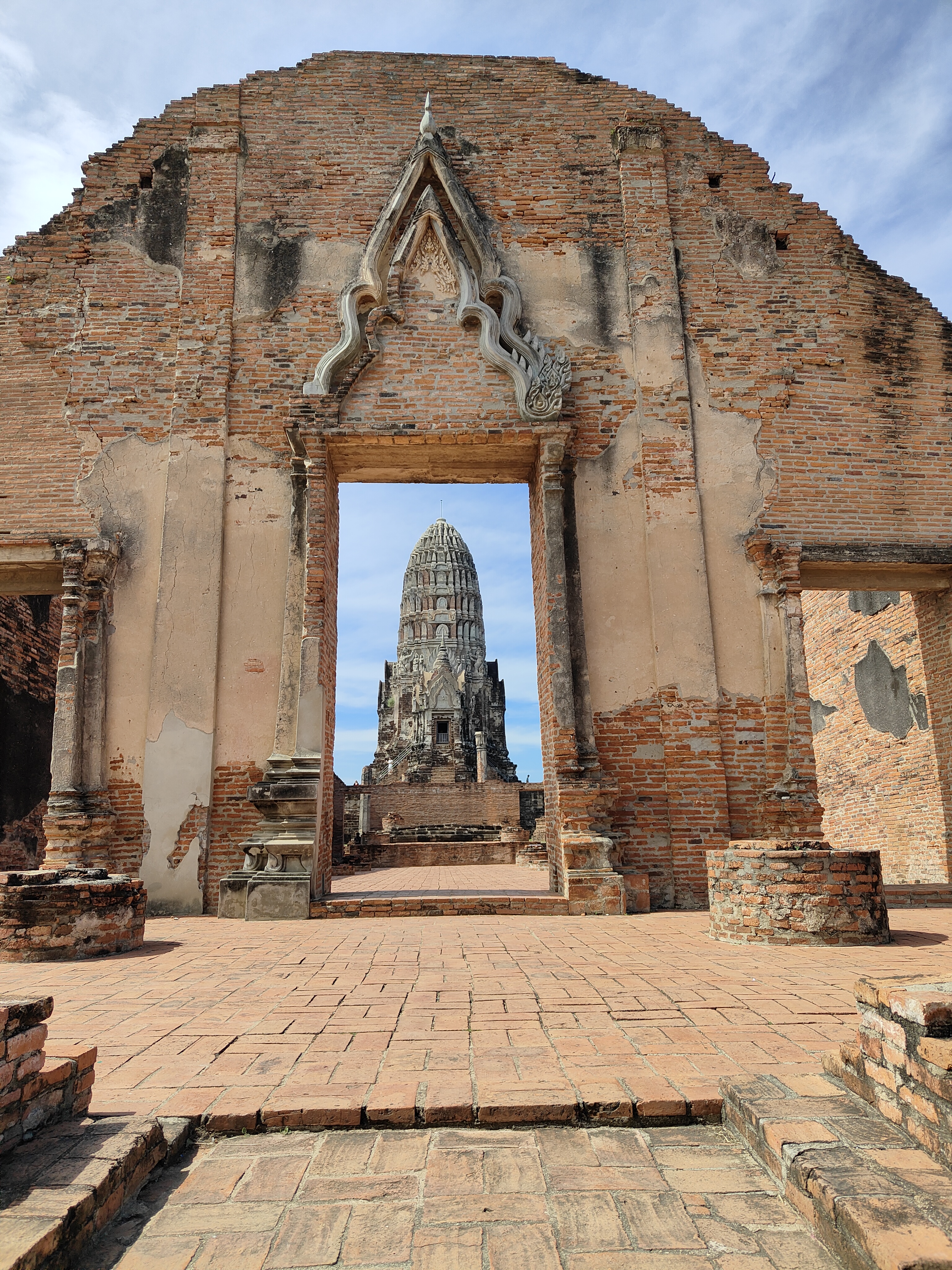 Wat Ratchaburana