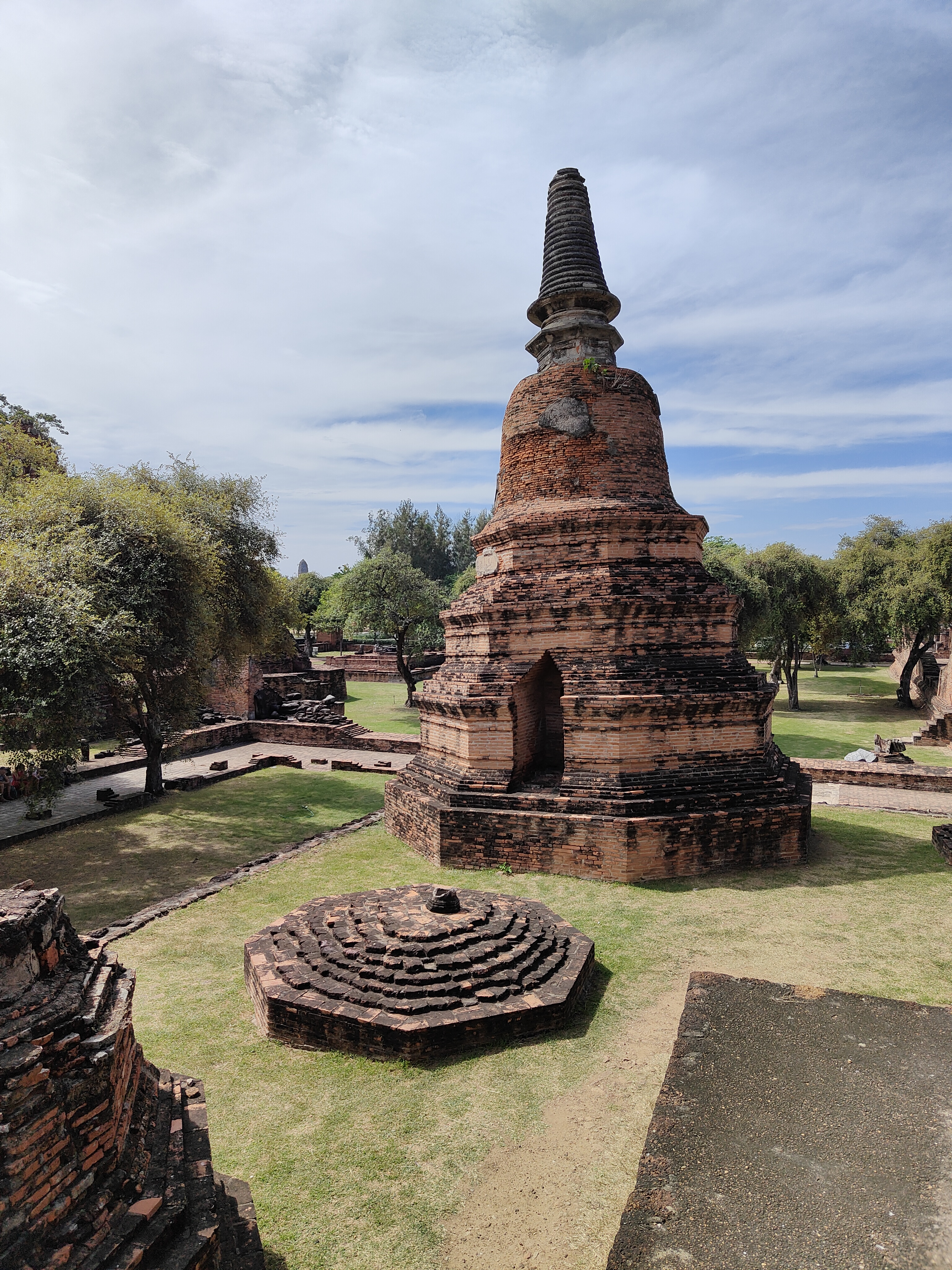 Wat Ratchaburana
