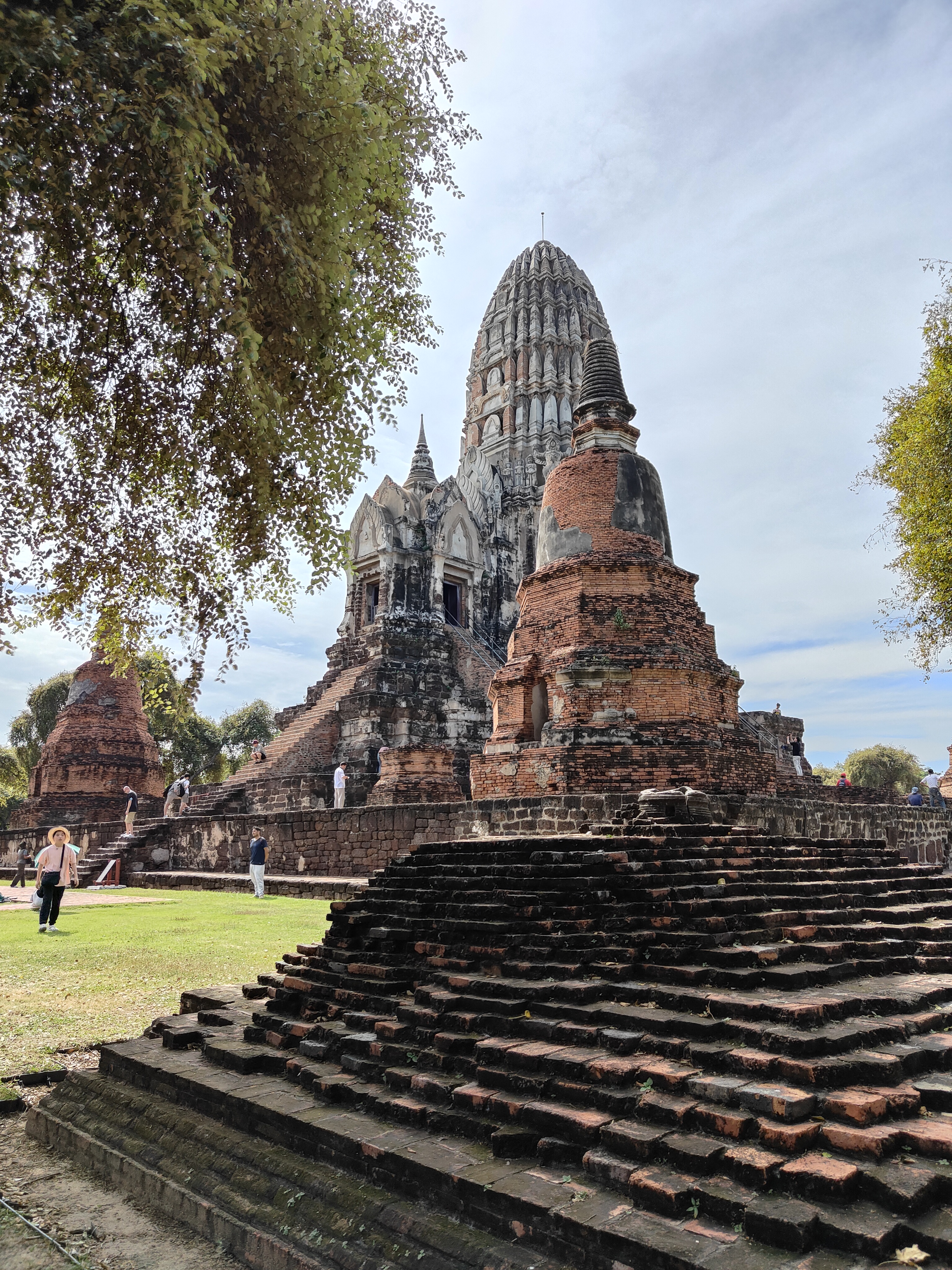 Wat Ratchaburana