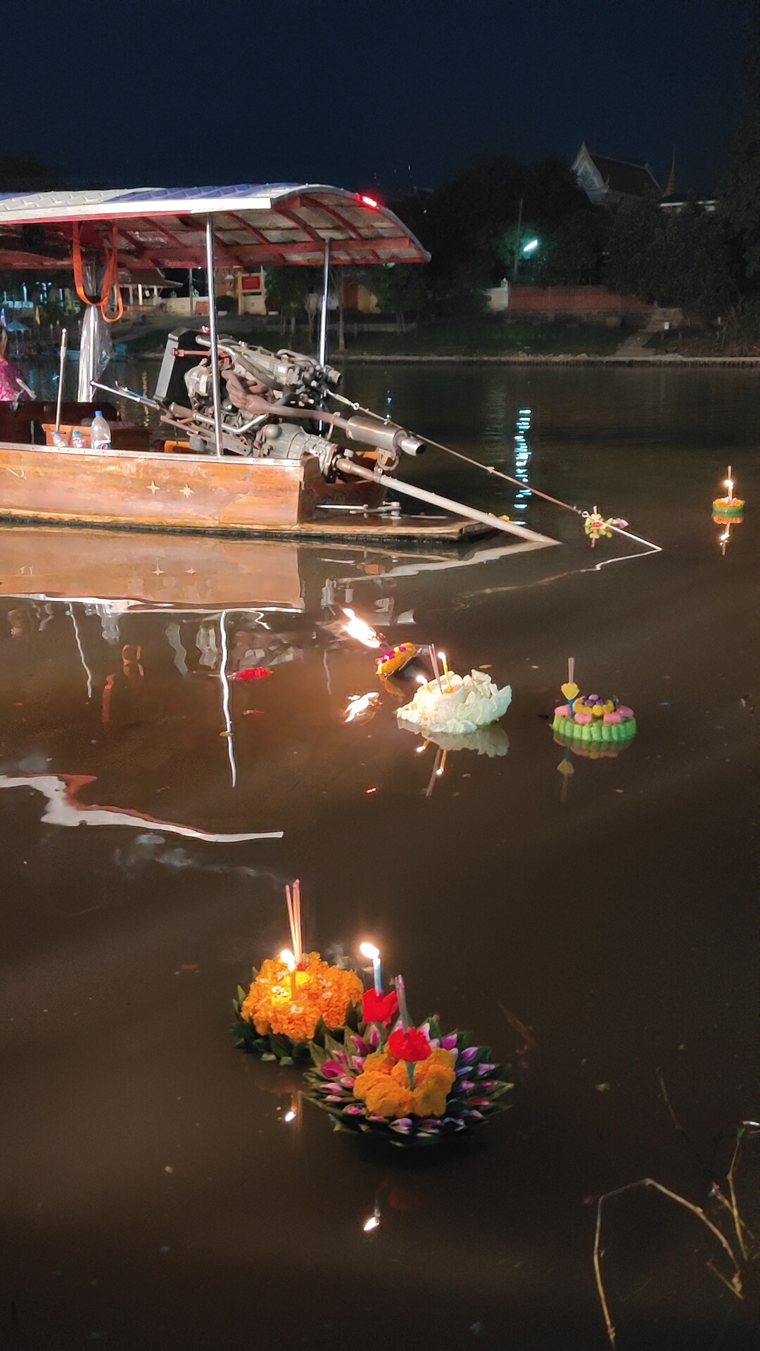 Loy Krathong