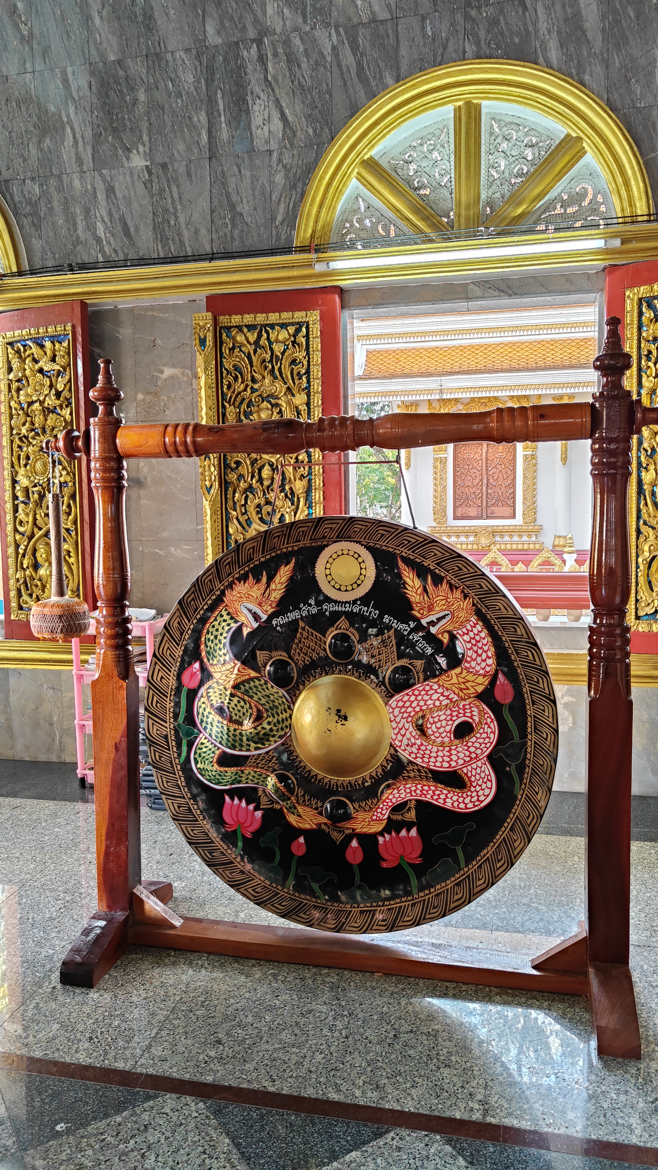 temple Wat Phra That Nong Bua