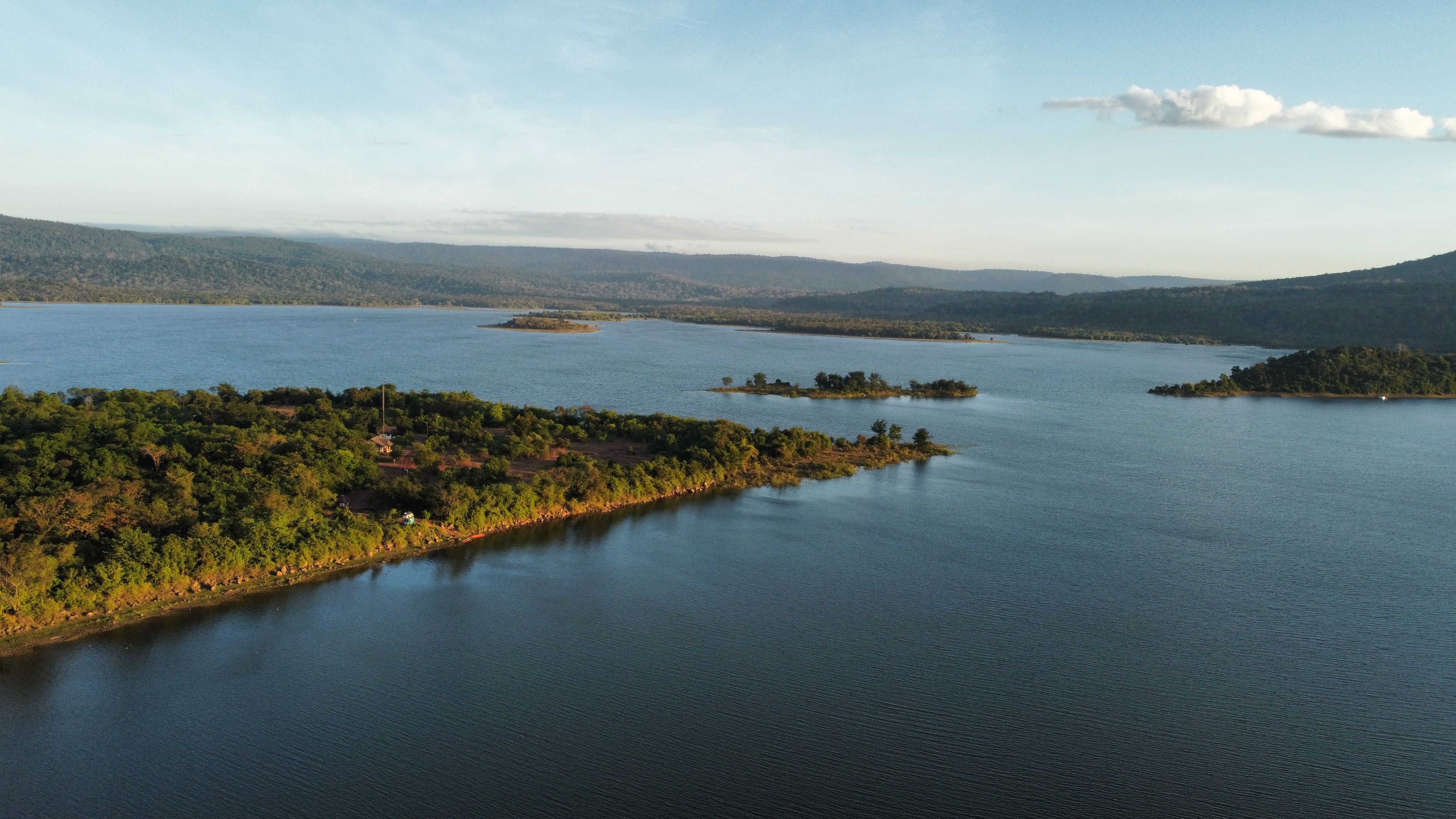 lac Phra Pong
