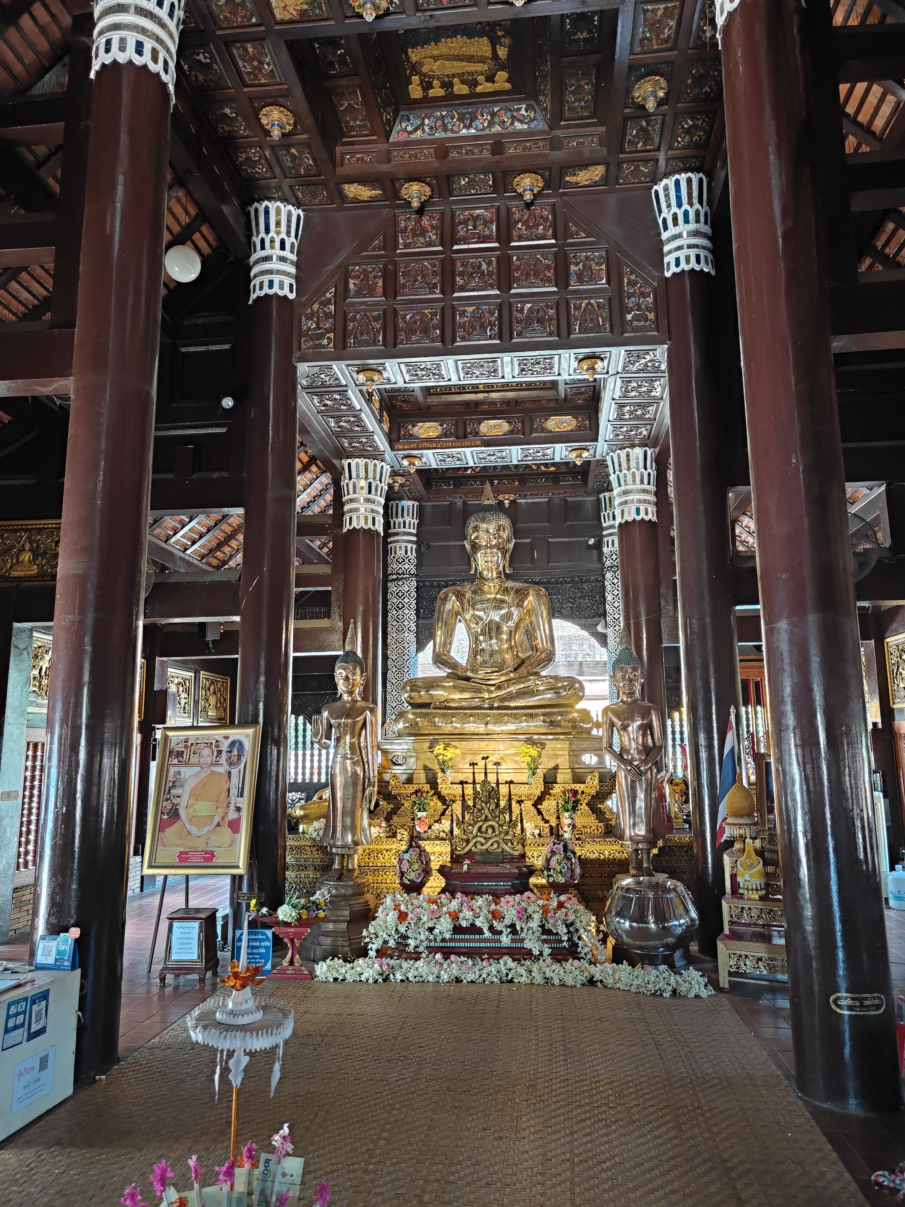 Wat Lok Moli