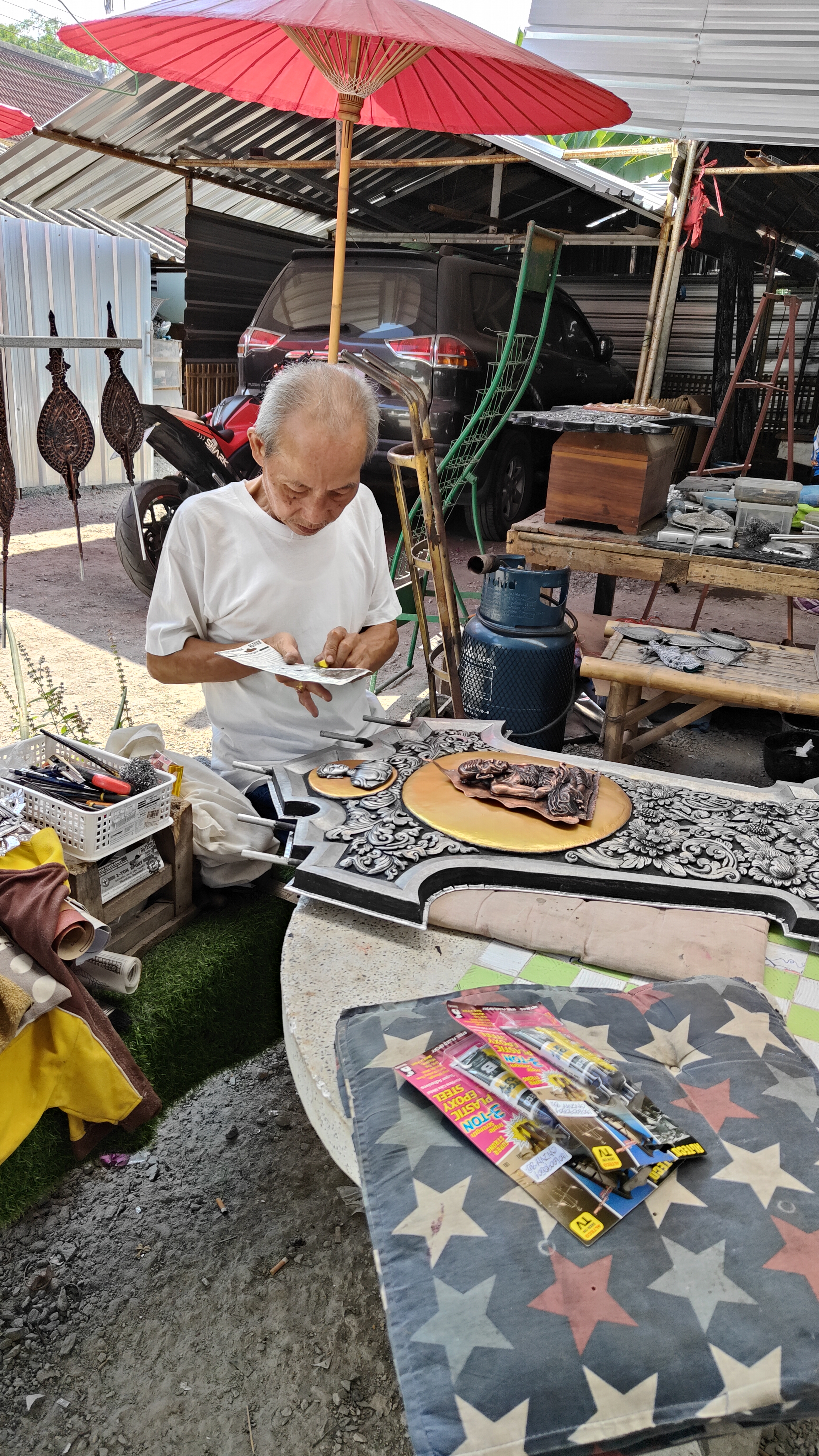 Lanna artisans