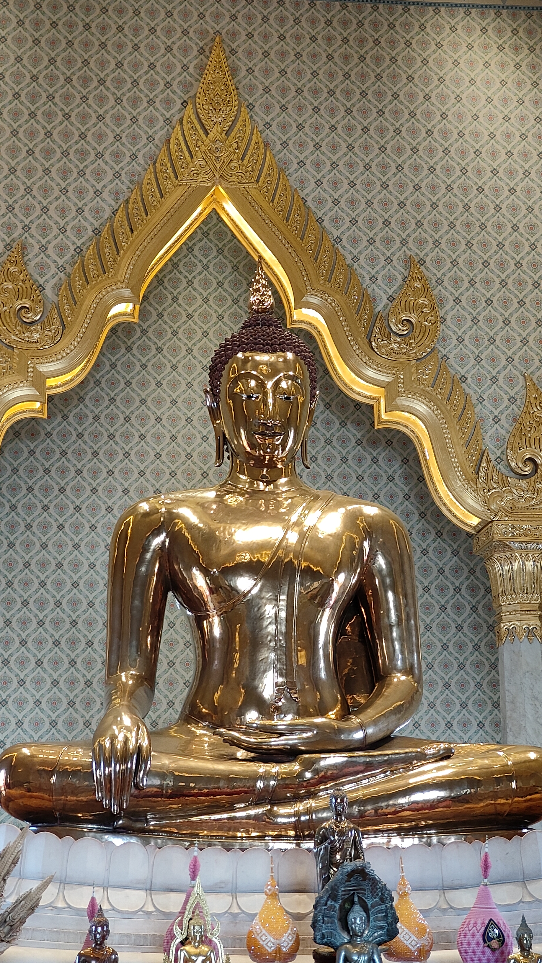 Wat Traimit