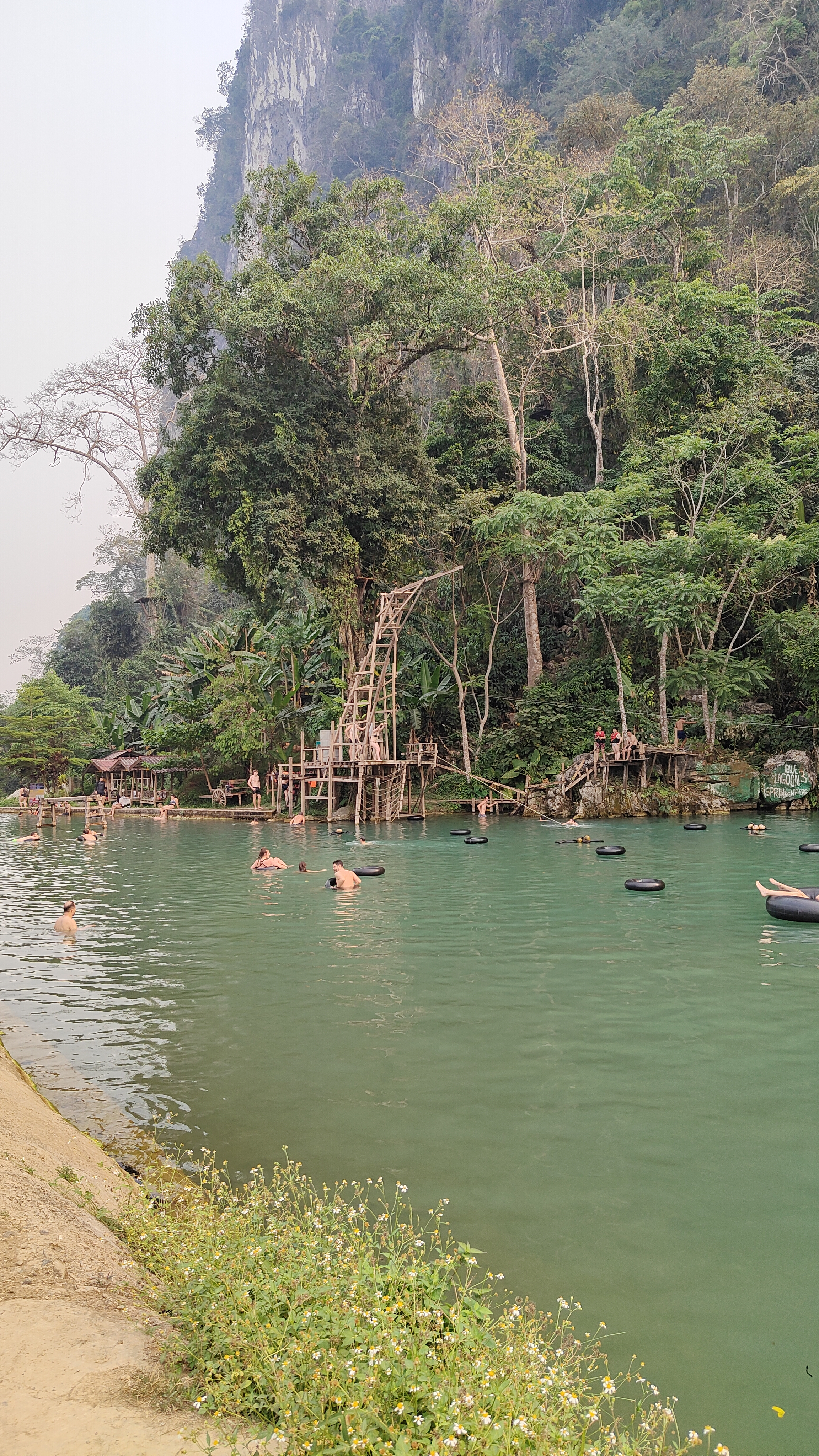 Vang Vieng - lagoon3