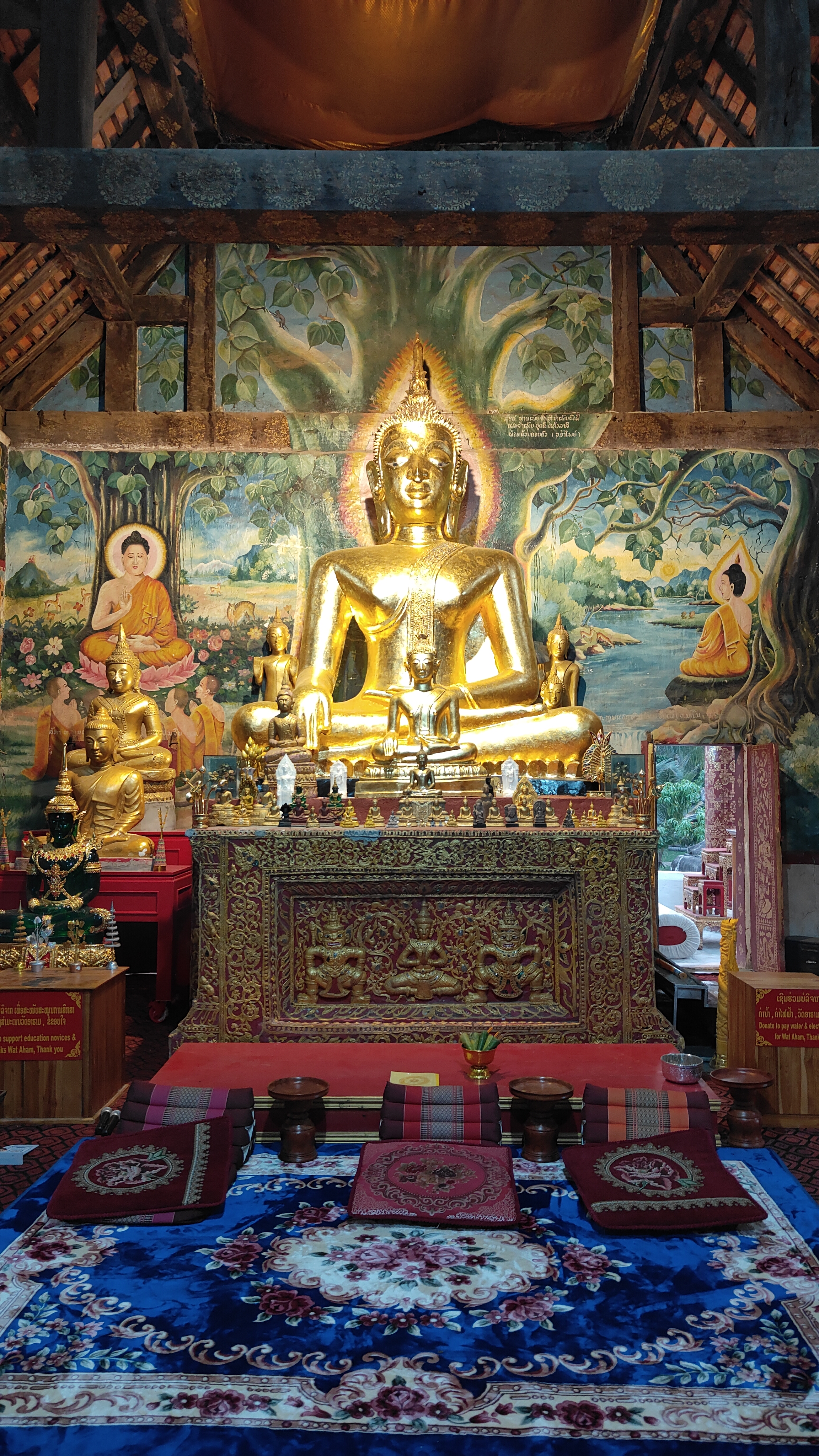 Wat Wisunarat - Luang Prabang Pi Mai