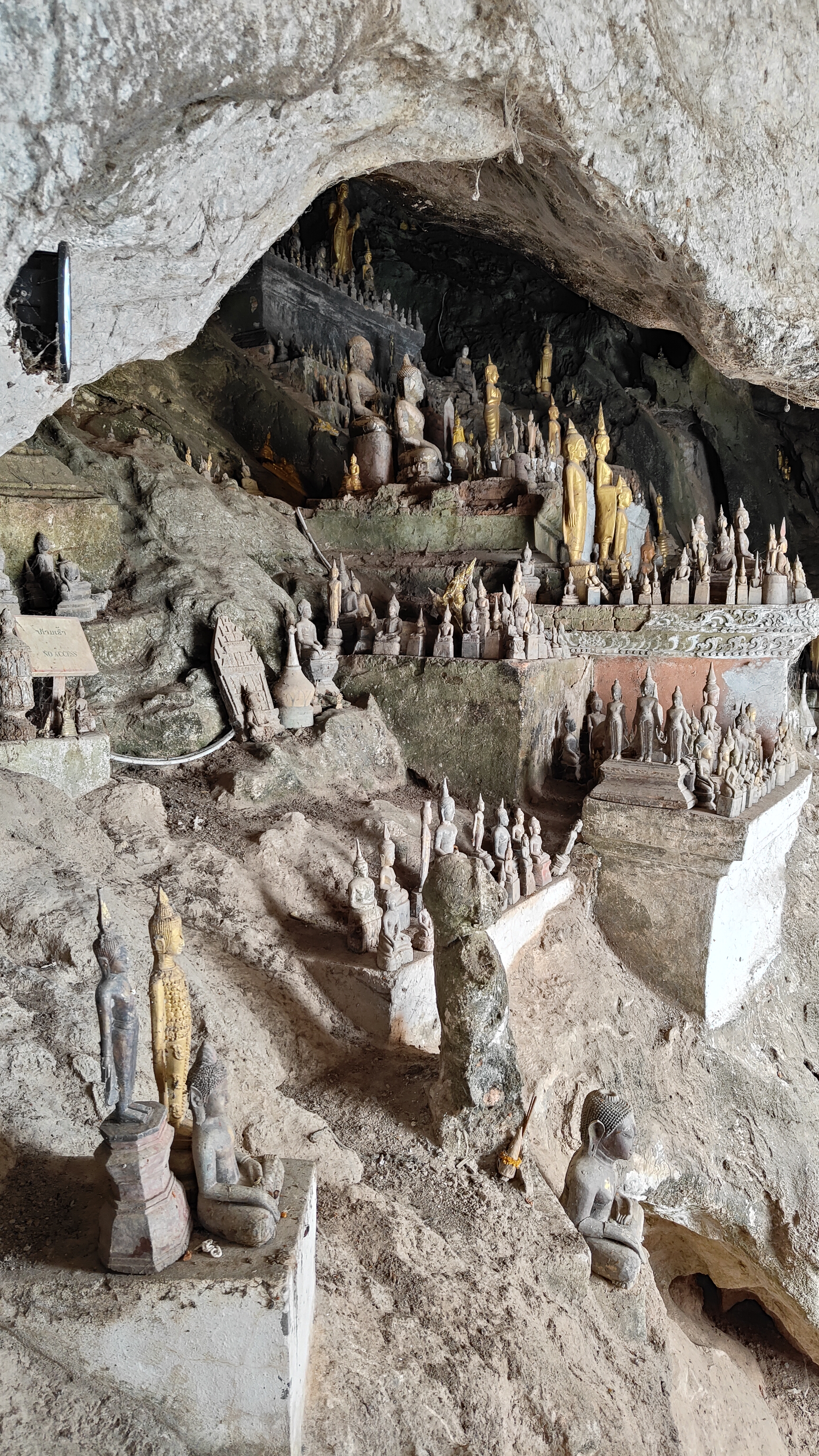 grottes de Pak Ou