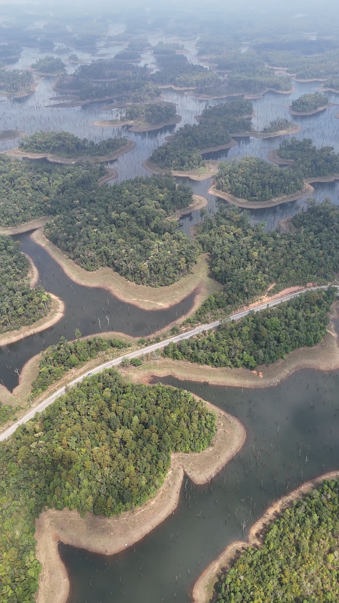 boucle de Thakekh - Nakay Neus lake views