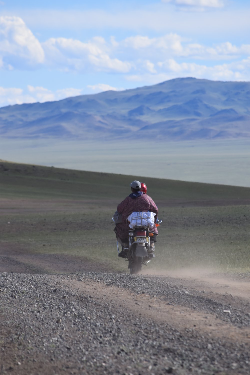 Piste steppes mongolie 