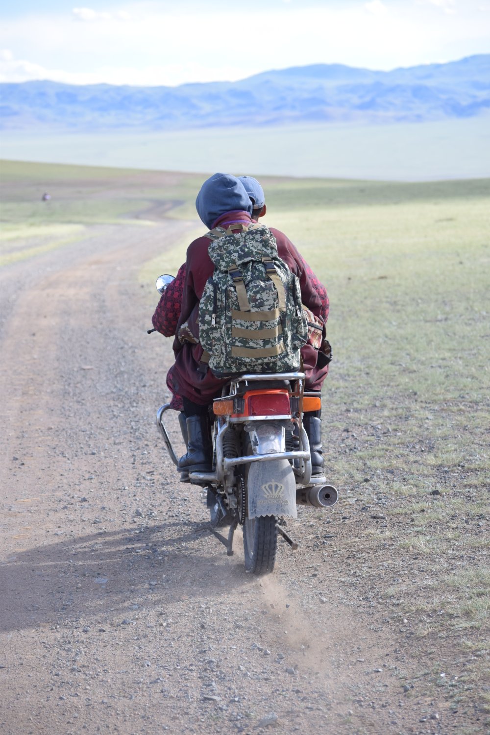 Piste steppes mongolie 