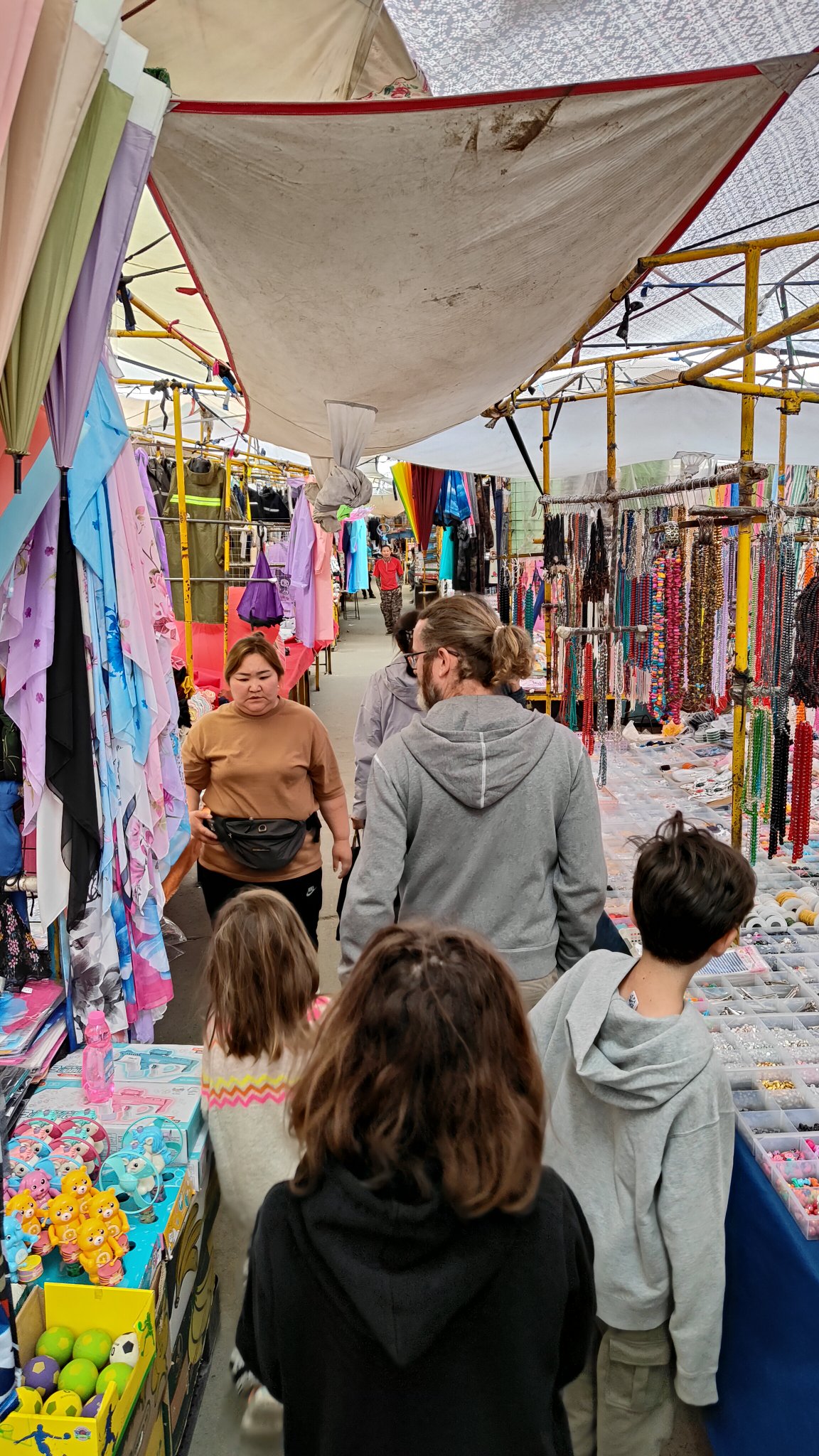 Narantuul Market