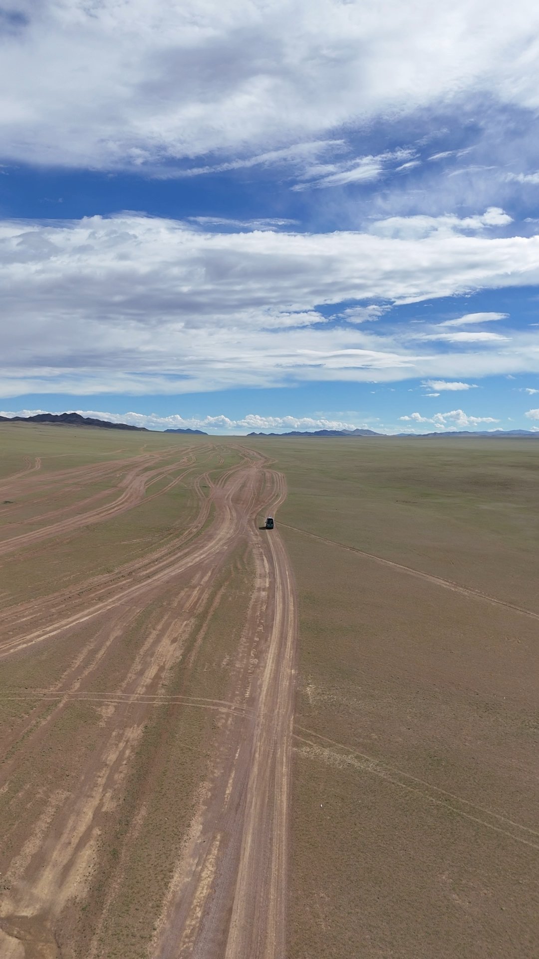 Piste steppes mongolie 
