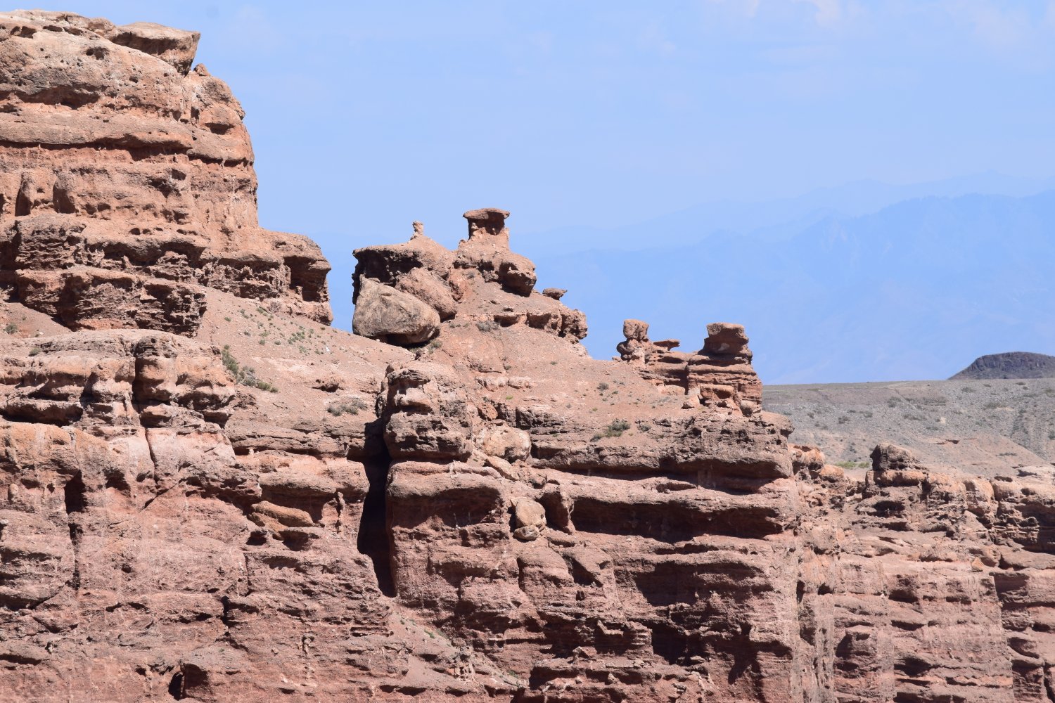 canyon charyn