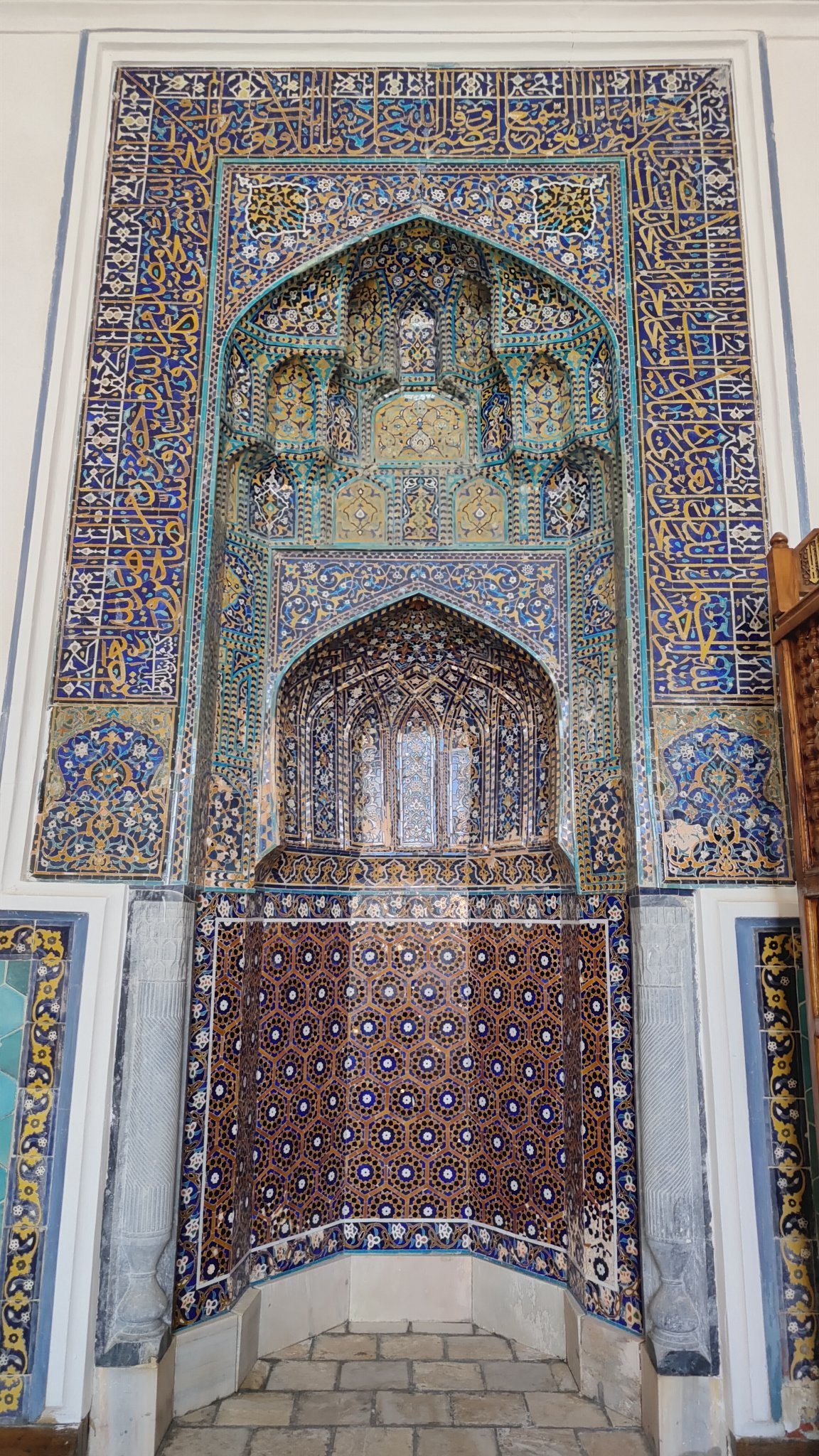 mosquée et minaret Kalon