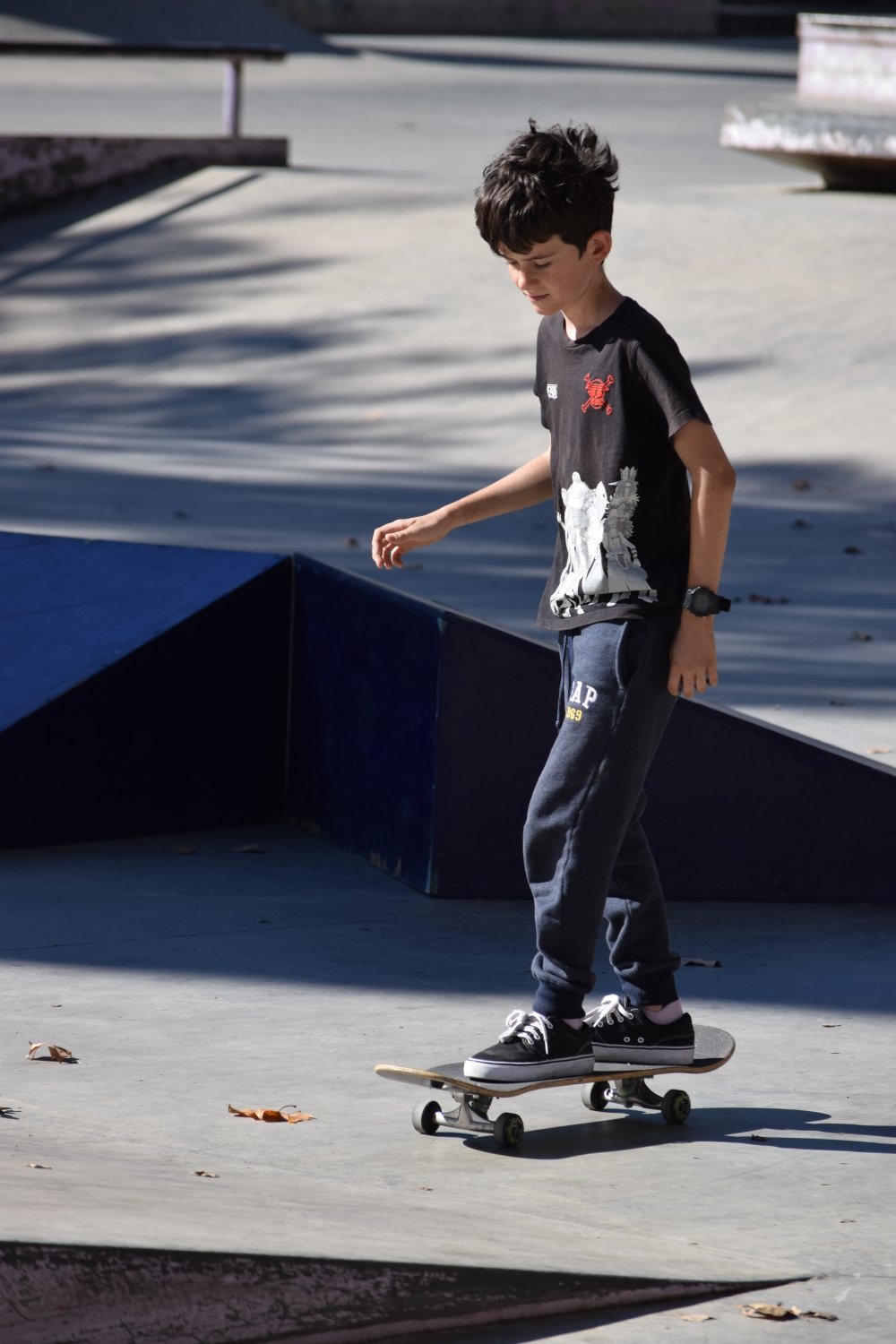 skateboard
